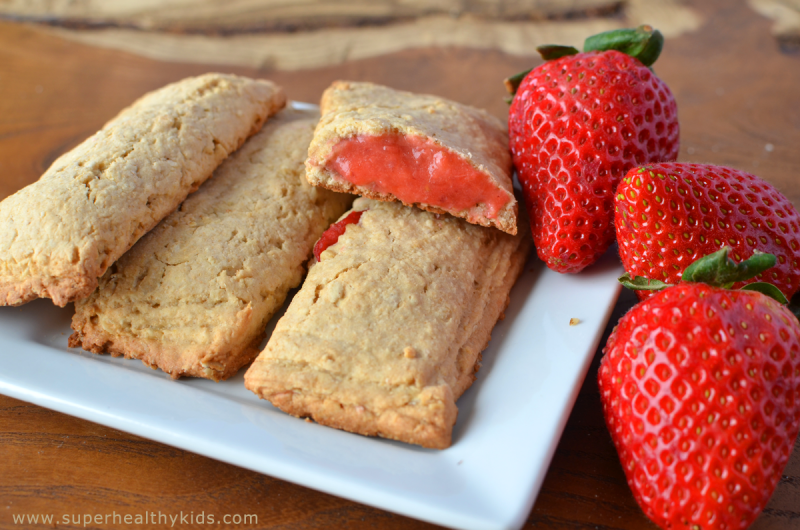 Homemade Strawberry Cereal Bars