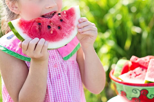 How to Promote Healthy Eating Habits in Young Children